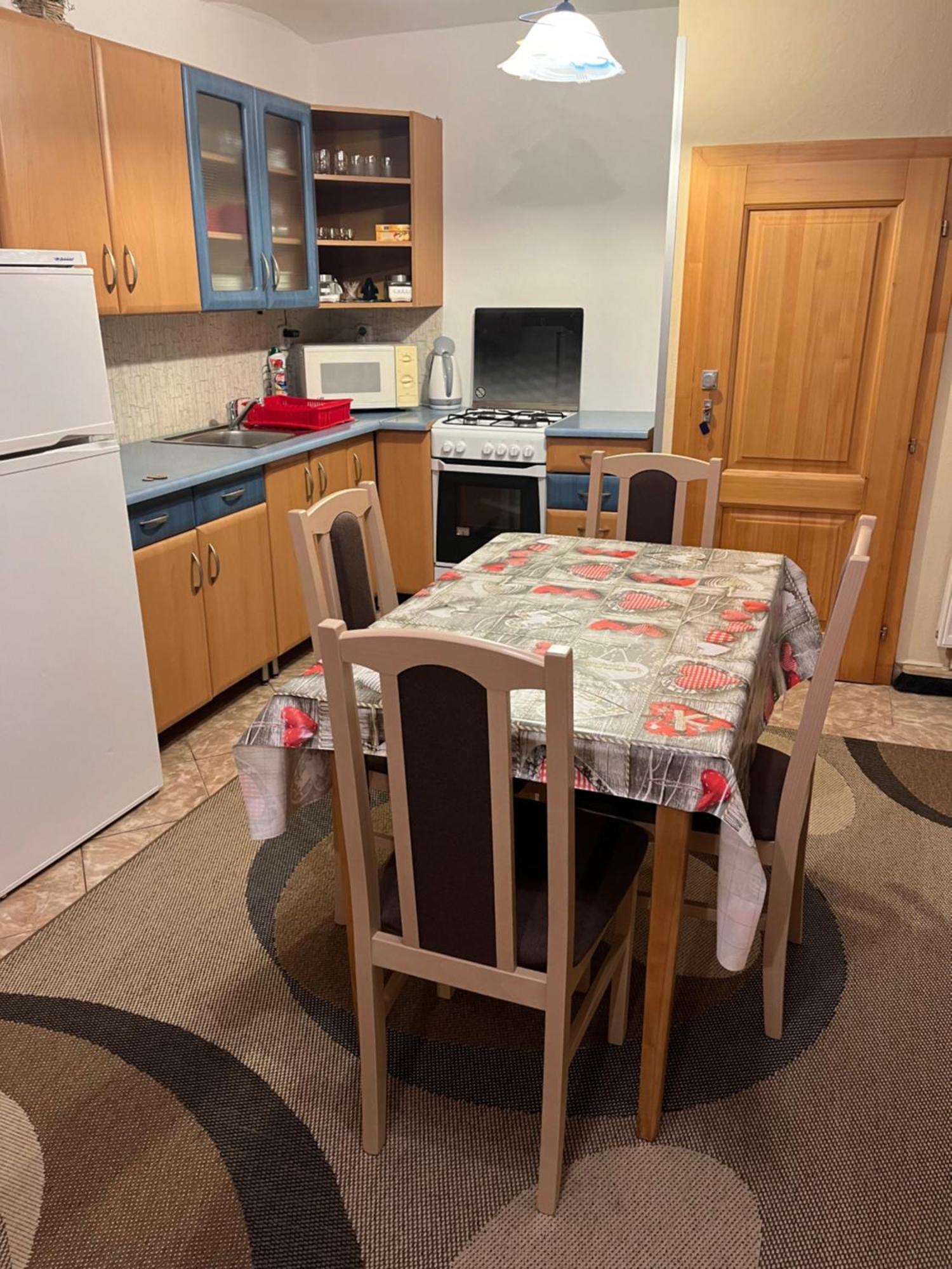 זוברץ Apartmany Bistar מראה חיצוני תמונה